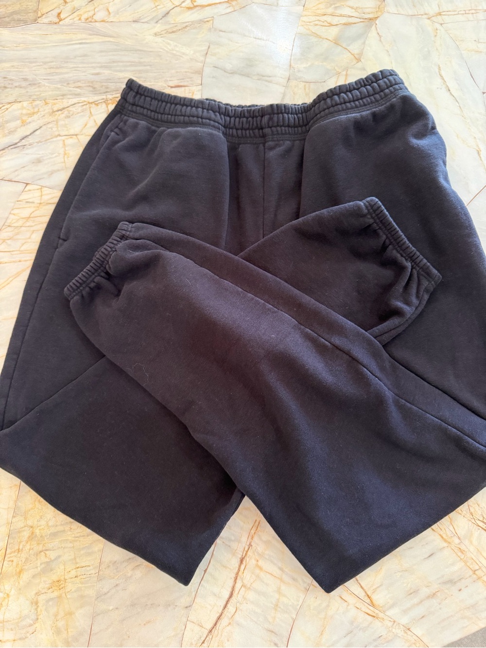 Beyond Yoga Black Sweatpants Joggers